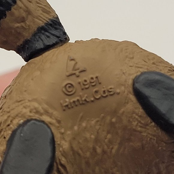 Hallmark Keepsake 1991 FABULOUS DECADE Series raccoon Christmas Ornament - Picture 5 of 11